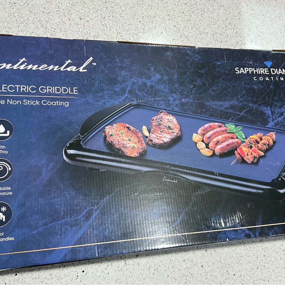 Electric Griddle with Non-Stick Coating - Black